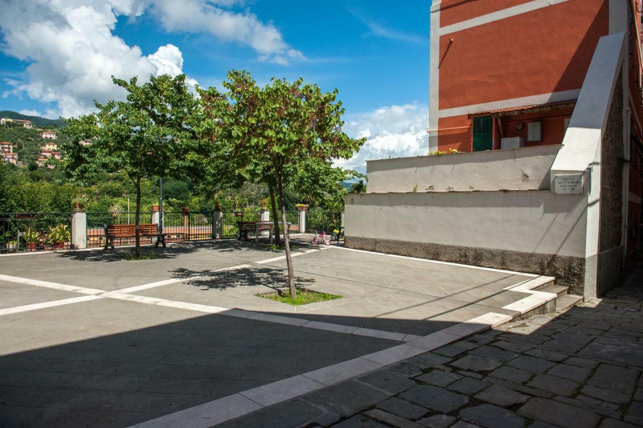 Appartamento Monolocale Marola La Spezia Esterno foto