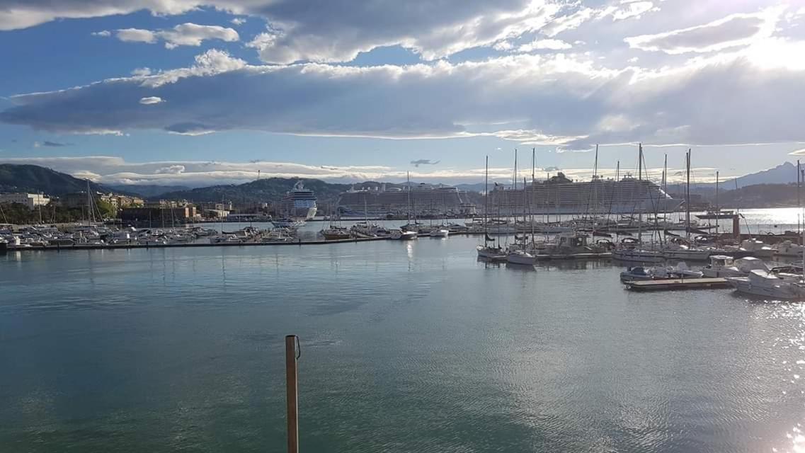 Appartamento Monolocale Marola La Spezia Esterno foto